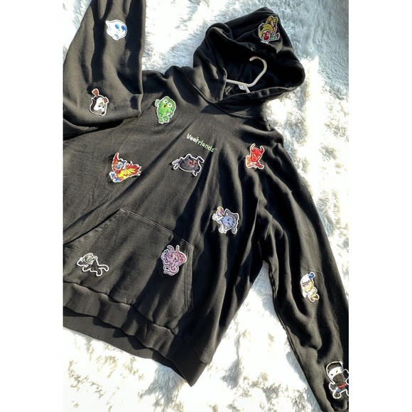 XL VeeFriends VeeCon 2022 EXCLUSIVE Hoodie RARE blk embroidered patch sweatshirt - Picture 2 of 13